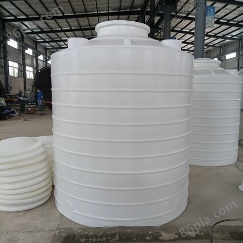 5吨农业抗旱用塑料桶生产批发